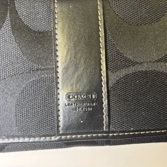 Coach Black Wallet with Signature Pattern - Picture 3 of 6